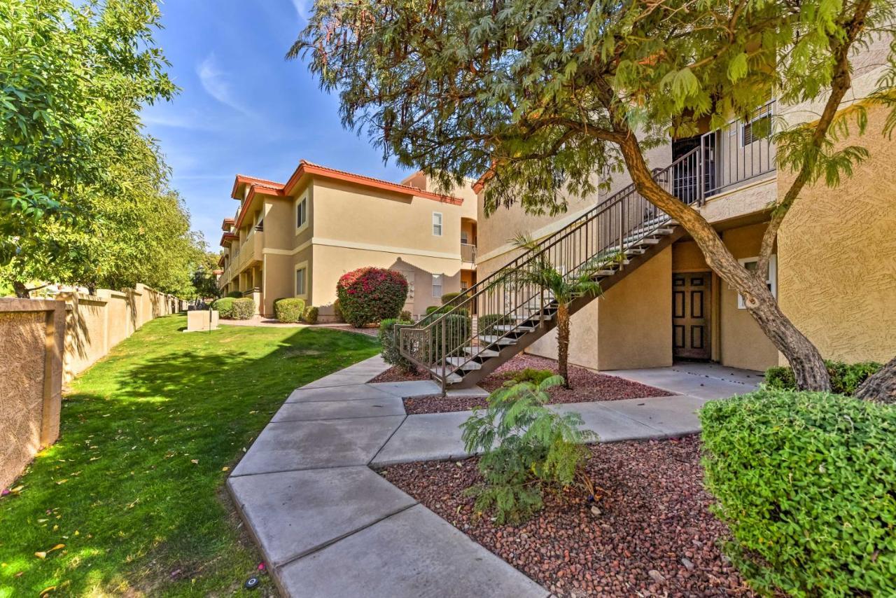 Phoenix Condo With Balcony And Spa - 14 Mi To Downtown Exteriör bild